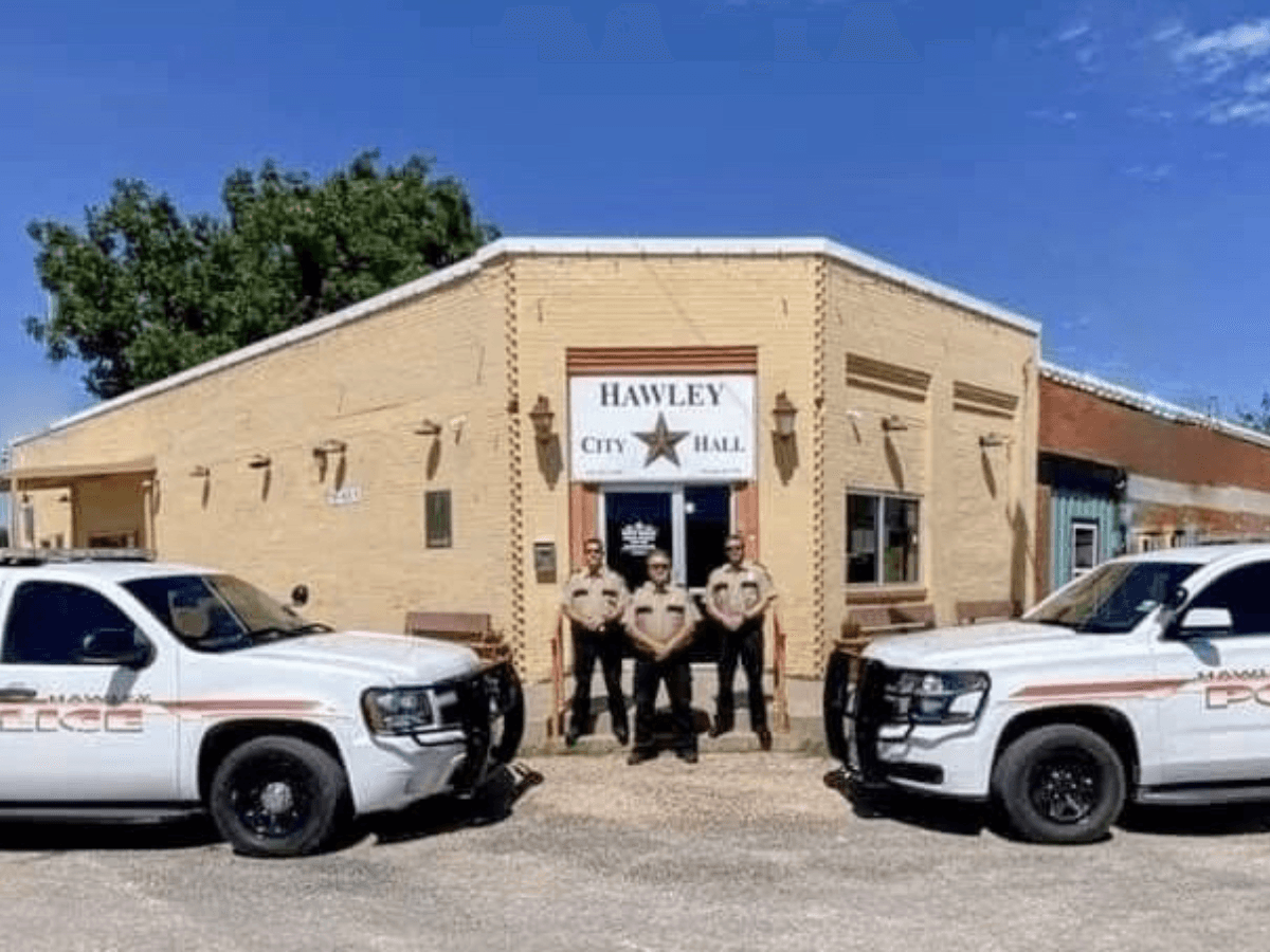 Pool service area in Hawley